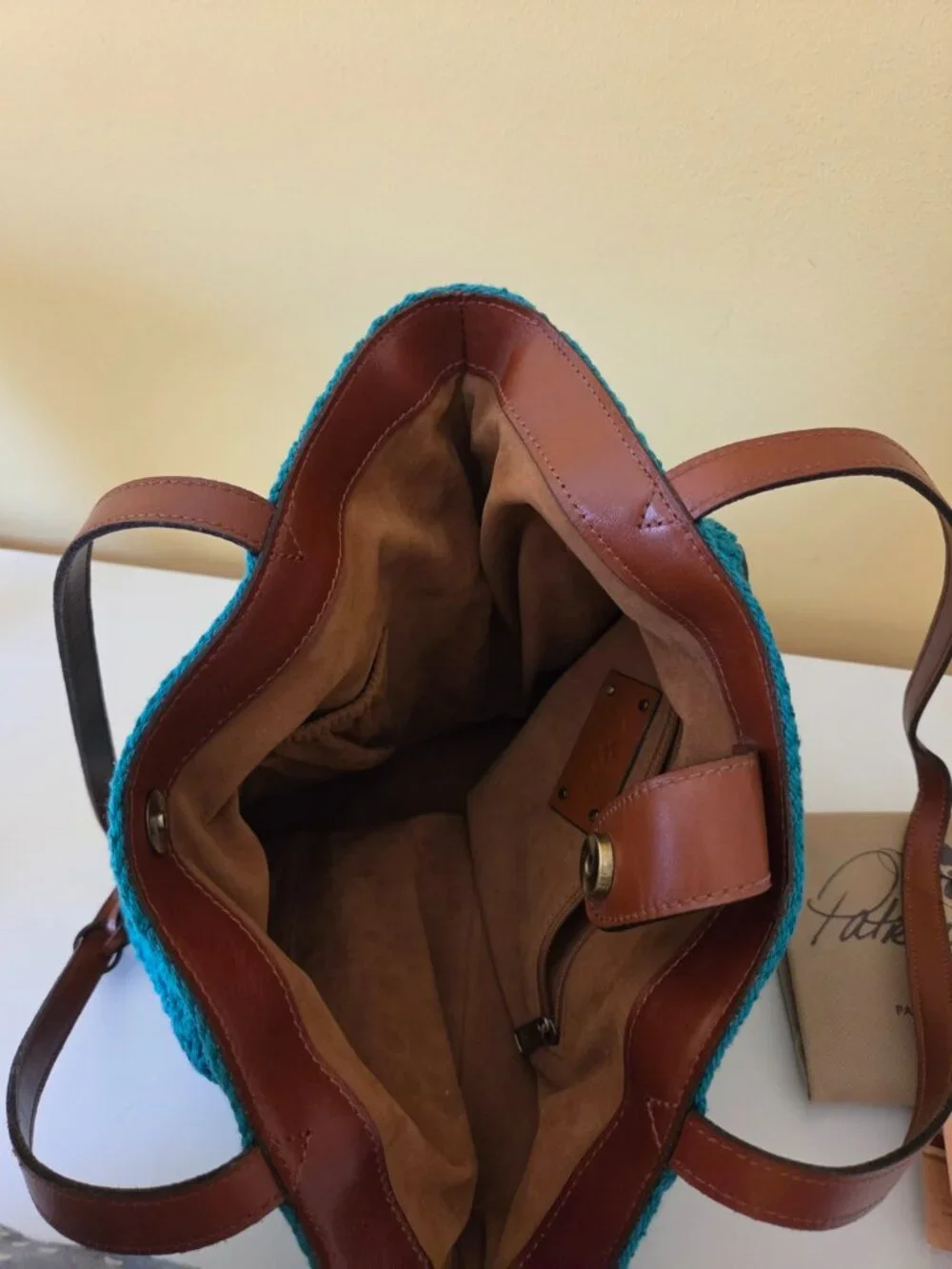 Patricia Nash NWT Teal Crochet Tote Leather Trim Tassel Dust Bag - Picture 2 of 4